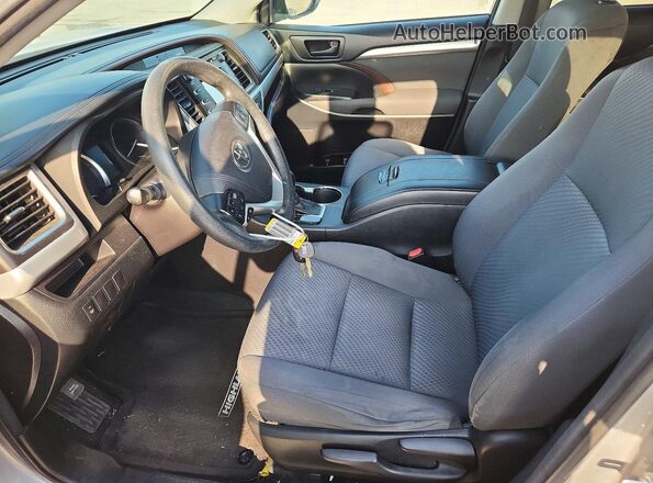 5TDZARFH9GS023158 2016 TOYOTA HIGHLANDER Silver Առջևի վահանակի տեսք