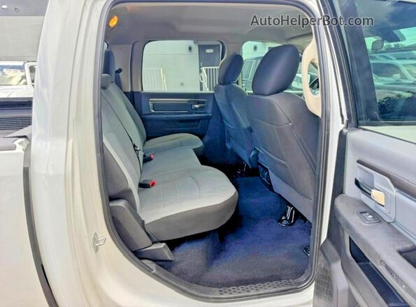 1C6RR7TT6MS521432 2021 RAM 1500 White ძრავის განყოფილების ხედი