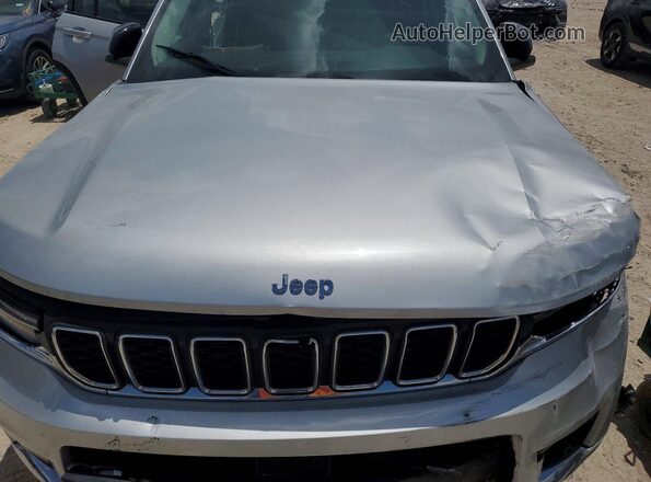 1C4RJKAG1P8881248 2023 JEEP CHEROKEE Серебряный Вид наклейки с VIN-кодом