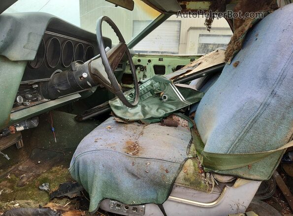 3A47F176159 1973 FORD UK White Widok wnętrza z przodu