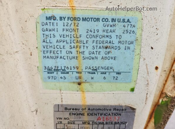 3A47F176159 1973 FORD UK White Widok komory silnika