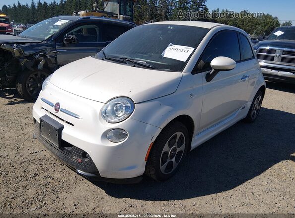 3C3CFFGE1GT229286 2016 FIAT 500E Белый Передняя левая четверть