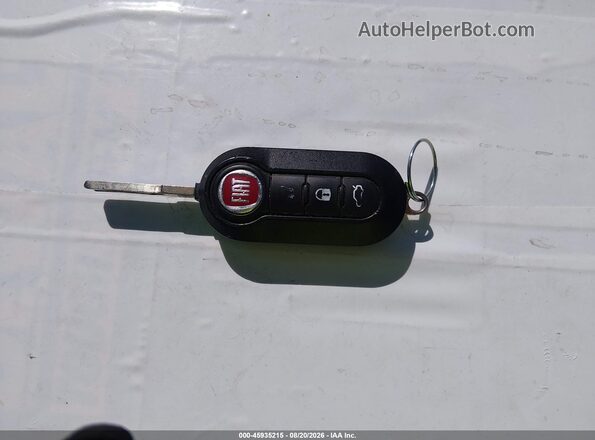 3C3CFFGE1GT229286 2016 FIAT 500E Белый Вид панели приборов