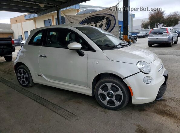 3C3CFFGE4GT152395 2016 FIAT 500 Белый Передняя правая четверть