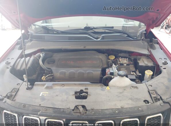 3C4NJCAB0JT405610 2018 JEEP COMPASS Красный Вид сзади