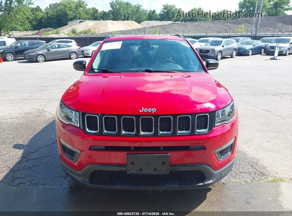 3C4NJCAB0JT405610 2018 JEEP COMPASS Красный 