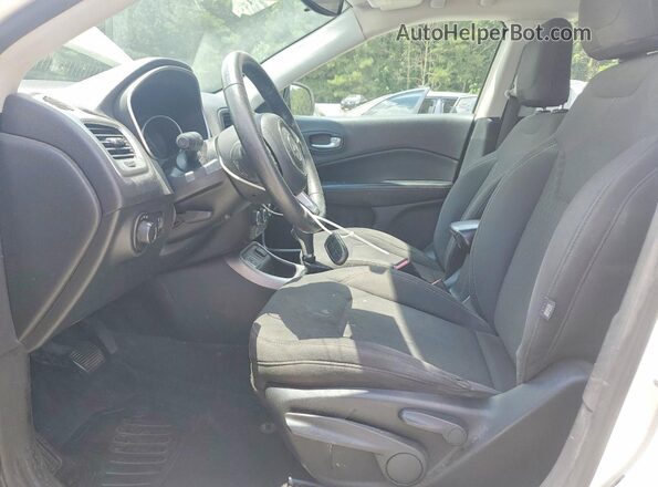 3C4NJCAB1JT151826 2018 JEEP COMPASS White Widok wnętrza z przodu