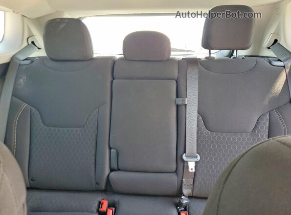 3C4NJCAB1LT169648 2020 JEEP COMPASS Charcoal Rear seats view