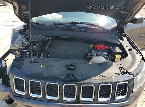 3C4NJCAB1LT169648 2020 JEEP COMPASS Charcoal Engine compartment view