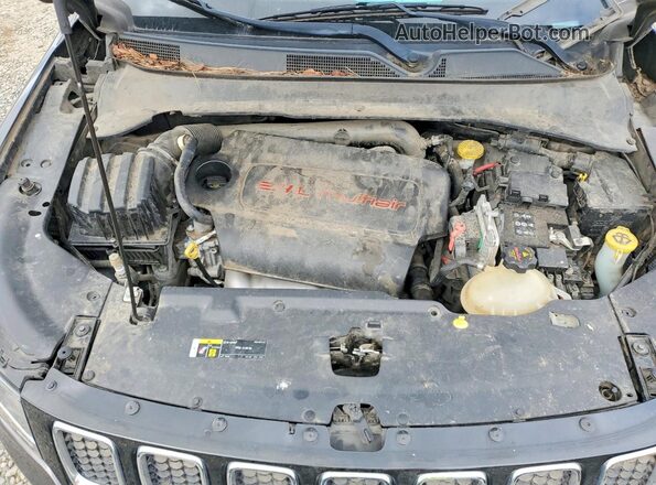 3C4NJCAB2JT123453 2018 JEEP COMPASS Gray 