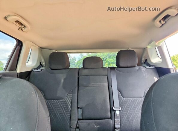 3C4NJCAB2JT181546 2018 JEEP COMPASS Black Հետևի նստատեղերի տեսք