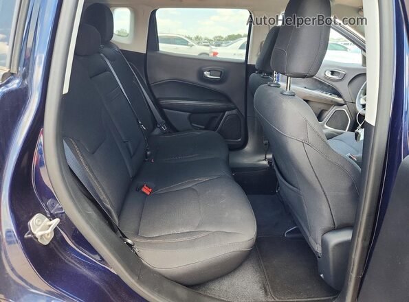 3C4NJCAB3JT254861 2018 JEEP COMPASS Blue Rear seats view