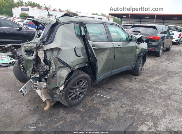 3C4NJCAB3JT263544 2018 JEEP COMPASS Green Tył prawy