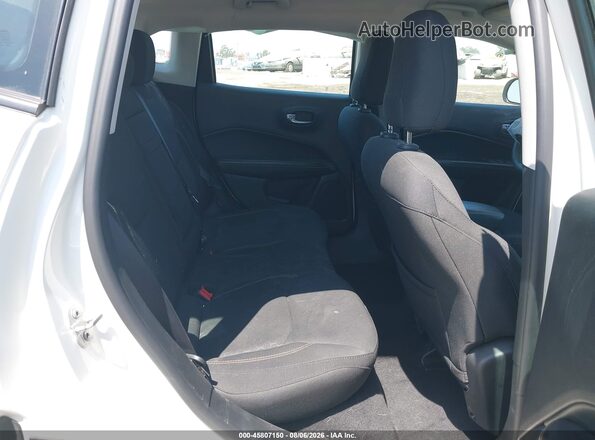 3C4NJCAB3JT287360 2018 JEEP COMPASS White VIN კოდის სტიკერის ხედი