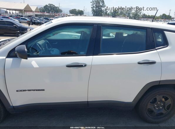 3C4NJCAB3JT287360 2018 JEEP COMPASS White უკანა სალონის ხედი