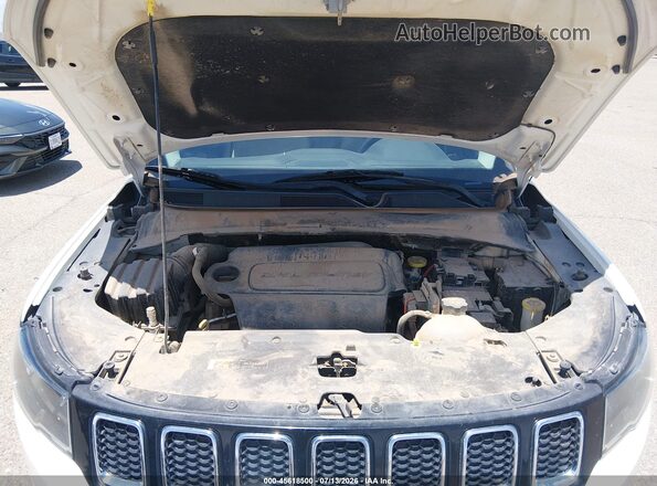 3C4NJCAB3JT308644 2018 JEEP COMPASS White Vista trasera