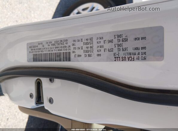 3C4NJCAB3JT308644 2018 JEEP COMPASS White Vista del compartimento del motor