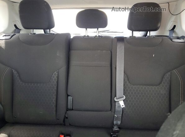 3C4NJCAB4JT186473 2018 JEEP COMPASS Red Вид задніх сидінь