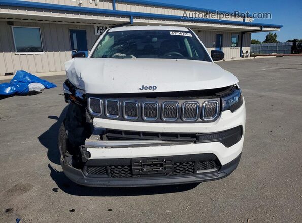3C4NJCAB4NT224872 2022 JEEP COMPASS Белый Вид спереди