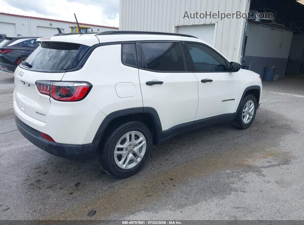 3C4NJCAB5JT410804 2018 JEEP COMPASS White Задня права чверть