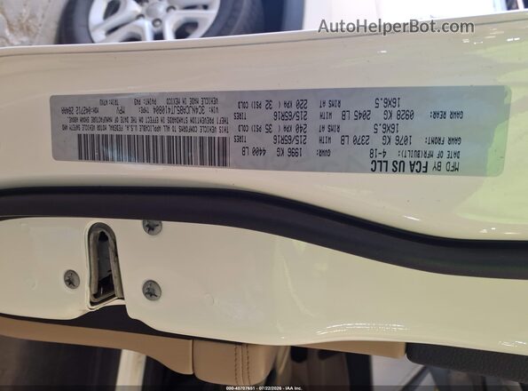 3C4NJCAB5JT410804 2018 JEEP COMPASS White Вид підкапотного простору