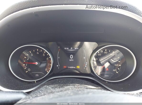 3C4NJCAB9JT411132 2018 JEEP COMPASS Silver Вид задніх сидінь
