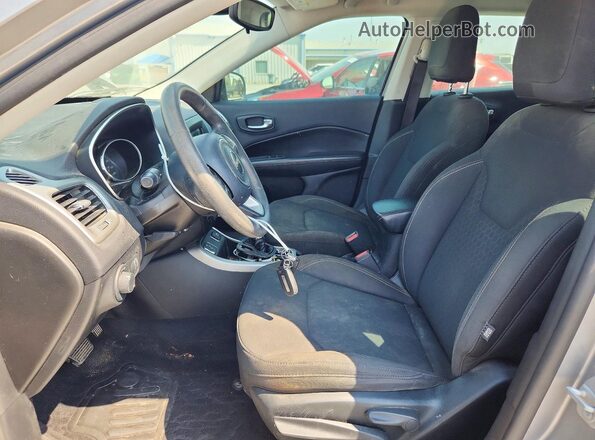 3C4NJCABXKT699681 2019 JEEP COMPASS Silver Vista interior delantera