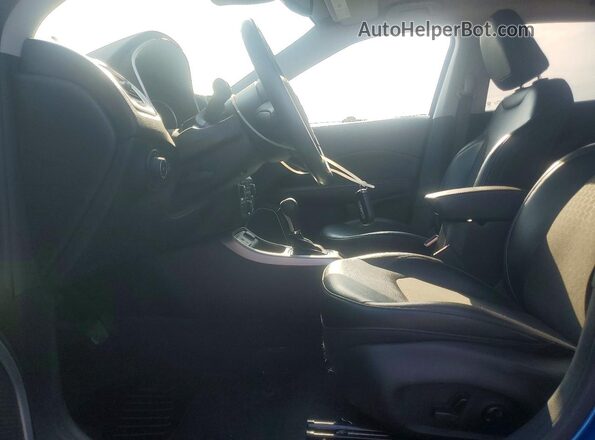 3C4NJCBB0JT124776 2018 JEEP COMPASS Blue Vista interior delantera