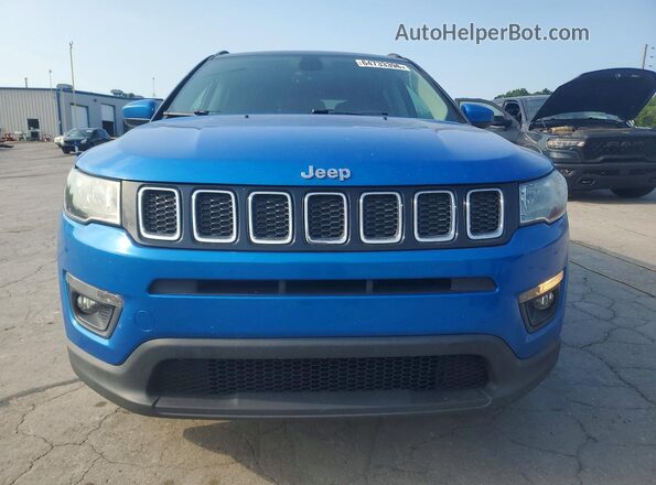 3C4NJCBB0JT124776 2018 JEEP COMPASS Blue Vista frontal