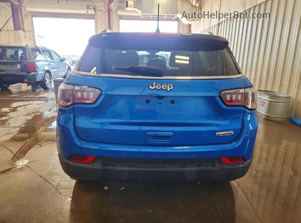 3C4NJCBB0JT193161 2018 JEEP COMPASS Blue Vista trasera