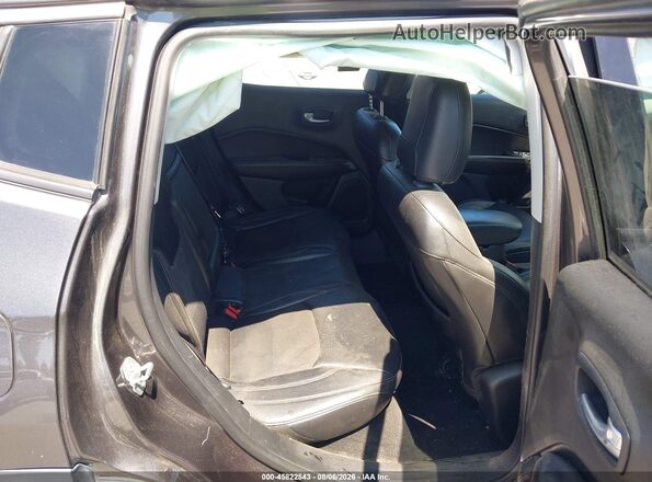 3C4NJCBB1JT469394 2018 JEEP COMPASS Gray Vista de la etiqueta del VIN