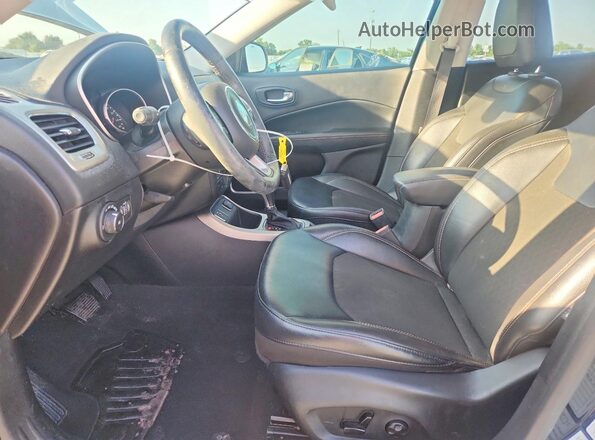 3C4NJCBB1LT224646 2020 JEEP COMPASS Black Вид салону спереду