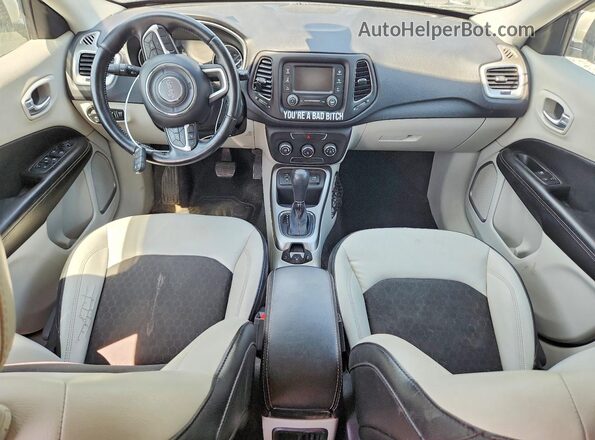 3C4NJCBB3JT226864 2018 JEEP COMPASS White წინა პანელის ხედი