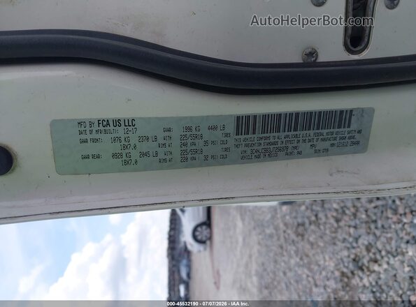 3C4NJCBB3JT256978 2018 JEEP COMPASS Кремовый Вид подкапотного пространства