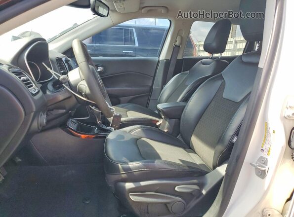 3C4NJCBB4MT567730 2021 JEEP COMPASS White Widok wnętrza z przodu