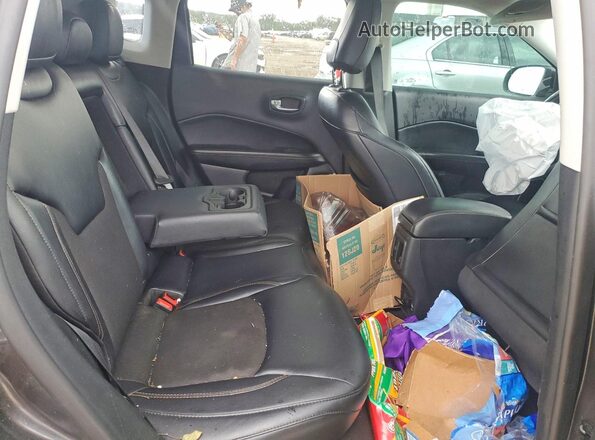 3C4NJCBB7HT672431 2017 JEEP COMPASS Серый Вид задней части салона