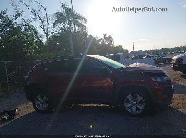 3C4NJCBB7NT138681 2022 JEEP COMPASS Red უკანა სალონის ხედი
