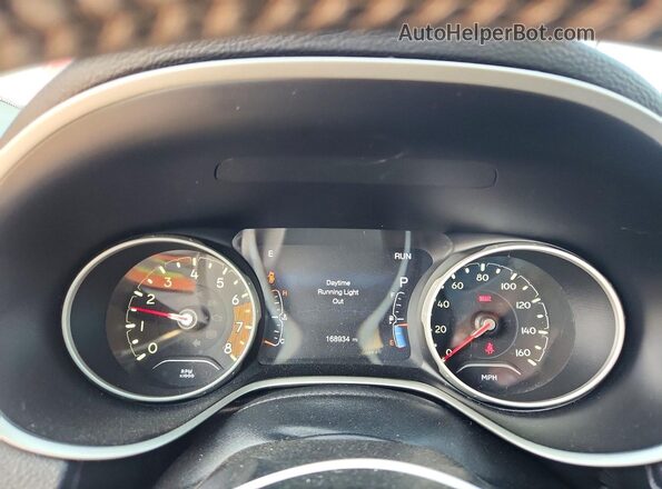 3C4NJCBB8HT607457 2017 JEEP COMPASS Maroon Instrument cluster view