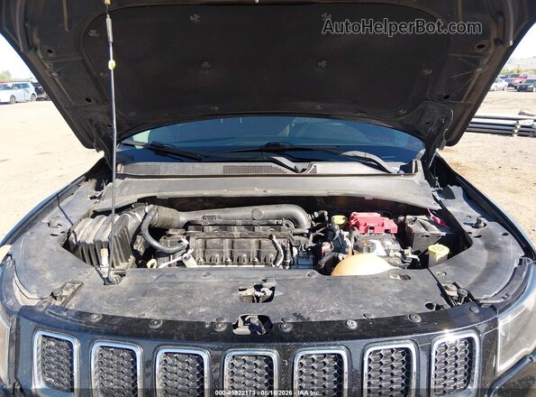 3C4NJCBB9JT441214 2018 JEEP COMPASS Black უკანა ხედი