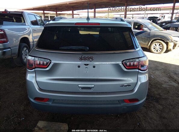 3C4NJCBB9LT133723 2020 JEEP COMPASS Silver 