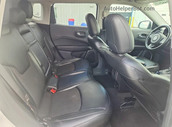 3C4NJCBB9LT158587 2020 JEEP COMPASS White უკანა სავარძლების ხედი