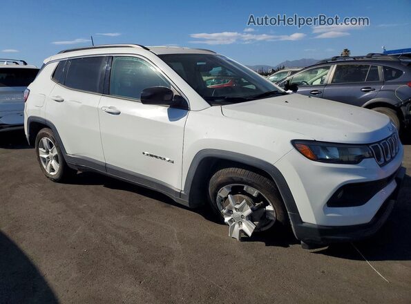 3C4NJCBB9NT139816 2022 JEEP COMPASS White Przód prawy