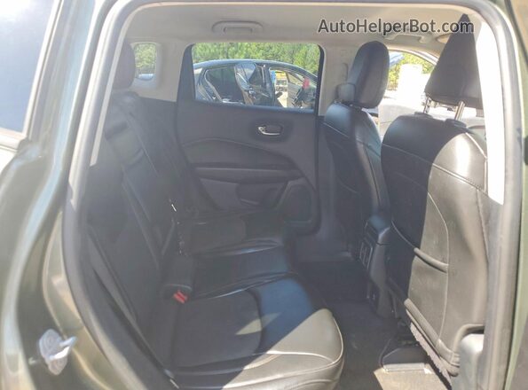 3C4NJCBBXJT227428 2018 JEEP COMPASS Green Հետևի նստատեղերի տեսք