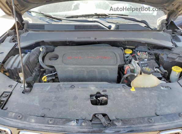 3C4NJCBBXJT345351 2018 JEEP COMPASS Blue Vista interior trasera