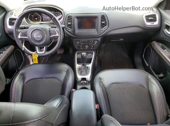 3C4NJCBBXJT345351 2018 JEEP COMPASS Blue Vista del salpicadero