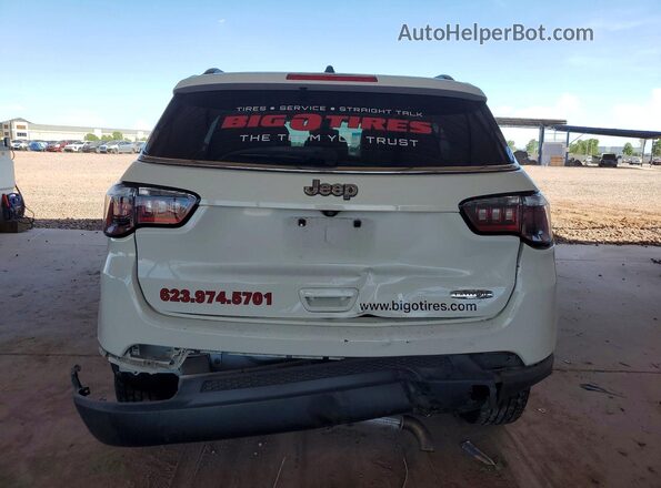 3C4NJCBBXJT468423 2018 JEEP COMPASS White უკანა ხედი