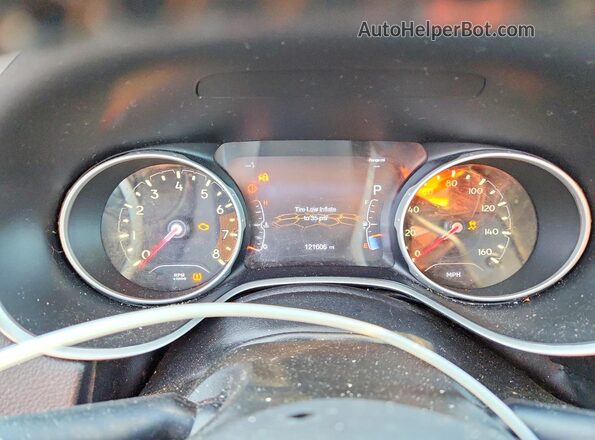 3C4NJCCB0LT187300 2020 JEEP COMPASS Silver Instrument cluster view