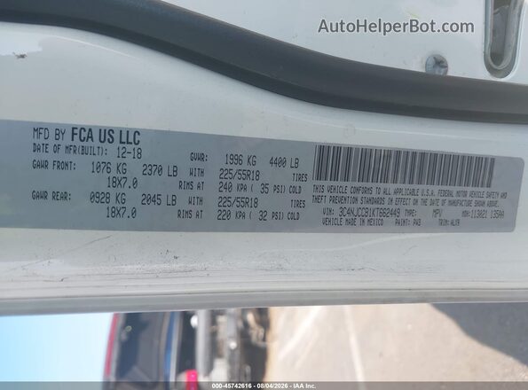 3C4NJCCB1KT662449 2019 JEEP COMPASS White ძრავის განყოფილების ხედი