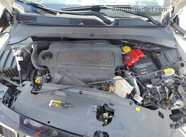 3C4NJCCB1MT549085 2021 JEEP COMPASS White Vista del compartimento del motor
