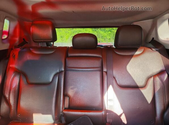 3C4NJCCB3JT122129 2018 JEEP COMPASS Black უკანა სავარძლების ხედი